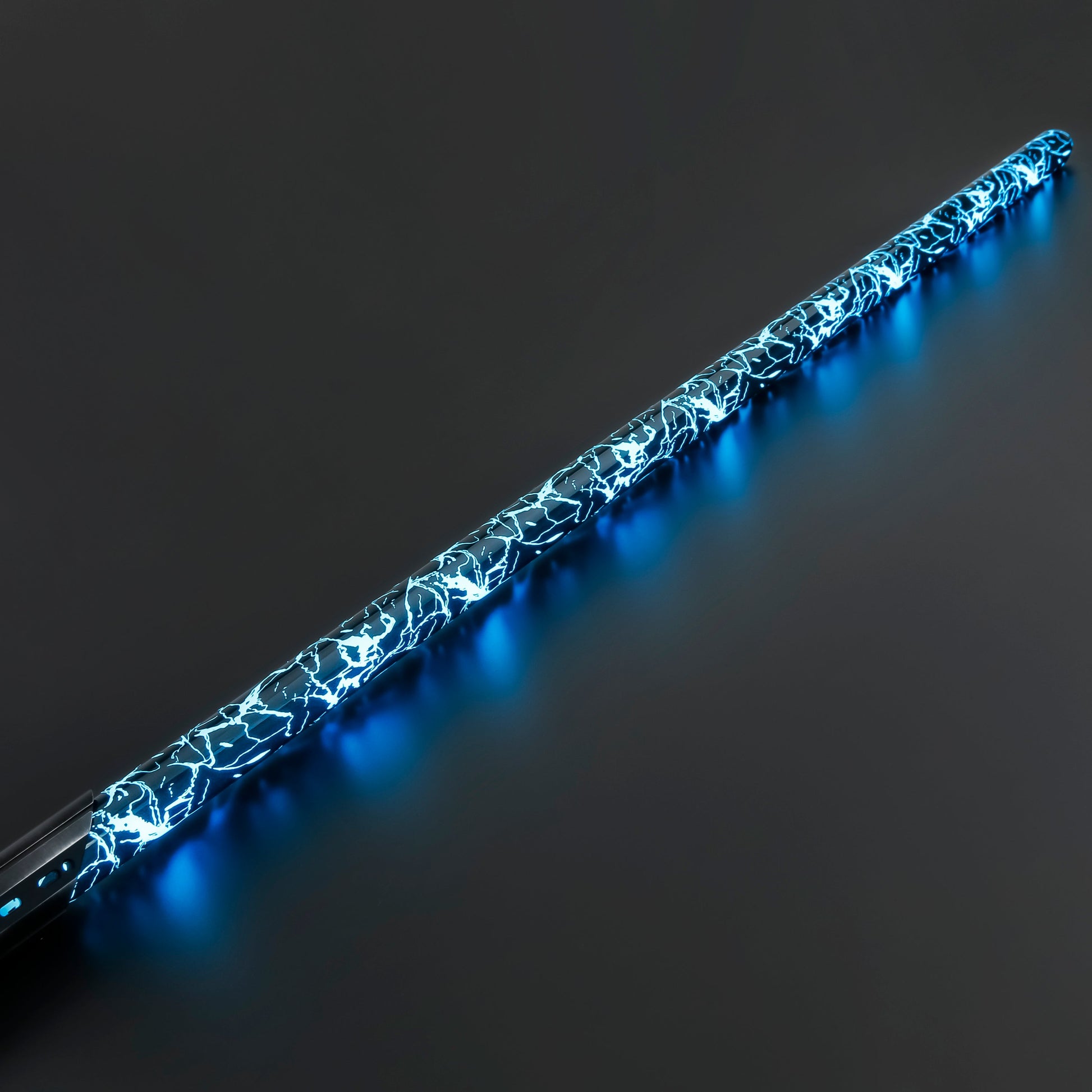 SaberVold Cracked Pixel Blade SaberVold