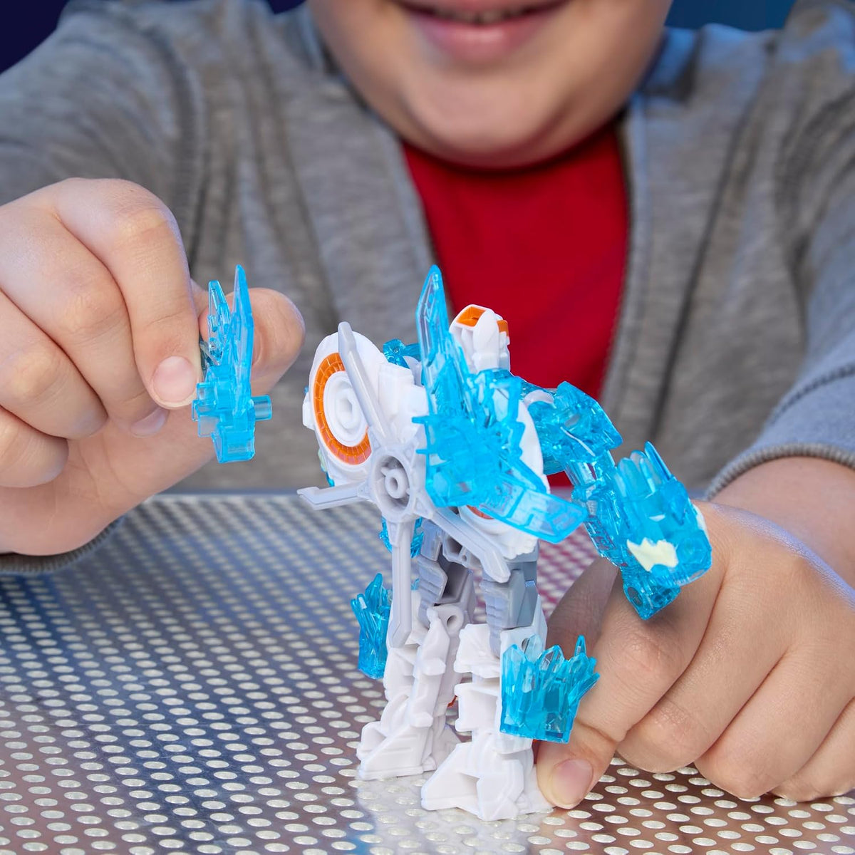Transformers Cyberworld Armored Cyber Changers Autobot Ratchet (U.P. $24.90)