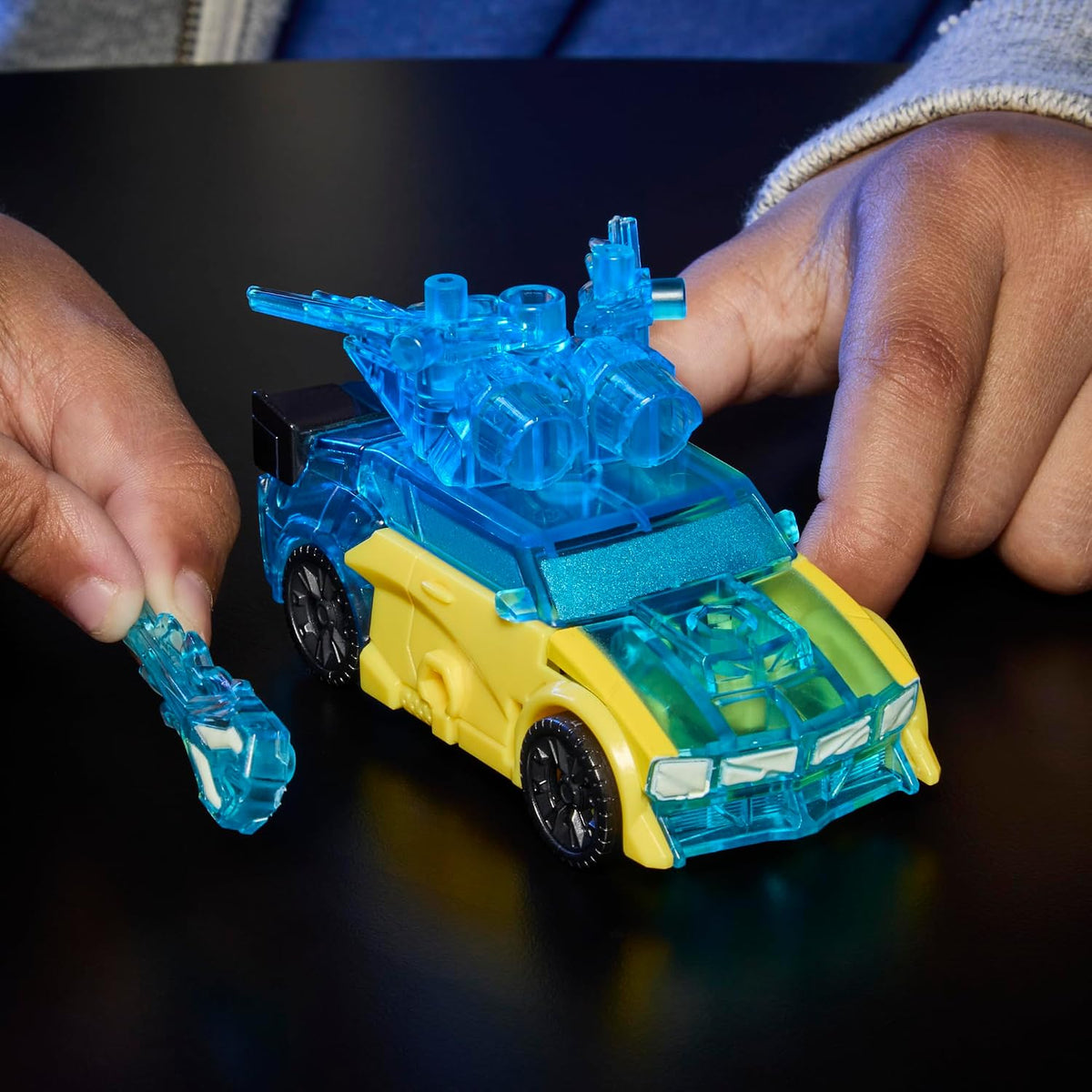 Transformers Cyberworld Armored Cyber Changers Bumblebee (U.P. $24.90)