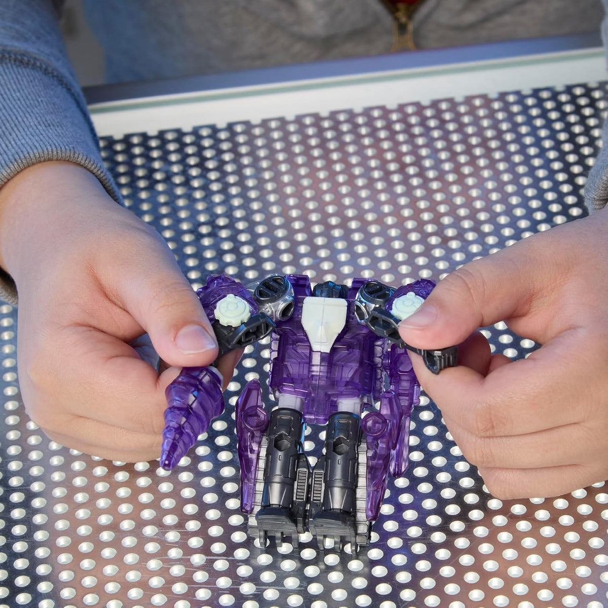 Transformers Cyberworld Armored Cyber Changers Megatron (U.P. $24.90)