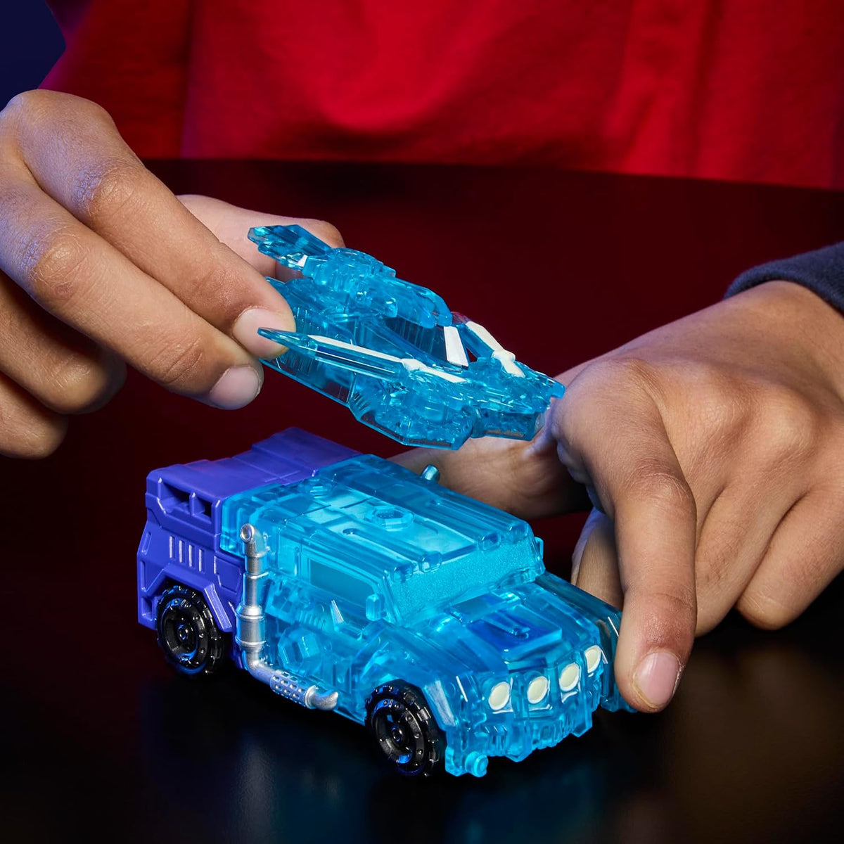 Transformers Cyberworld Armored Cyber Changers Optimus Prime (U.P. $24.90)