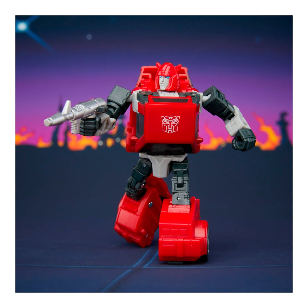 Transformers Studio Series Cliffjumper The Movie Deluxe Class (U.P. $38.90)
