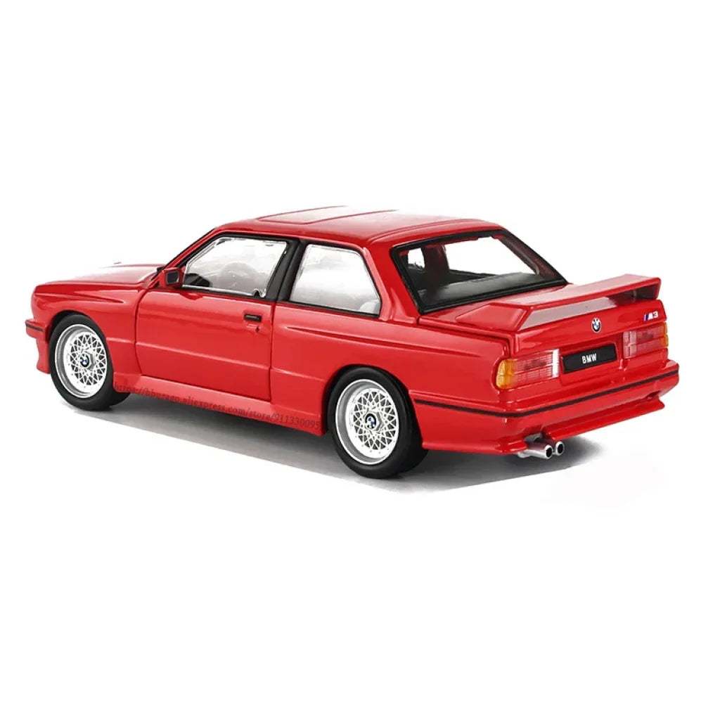 Bburago 1:24 New Style Bmw M3 (E30) 1988 Alloy Model Car Luxury Vehicle Diecast