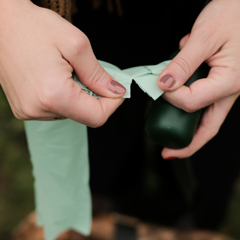 Beco Poop Bags Mint Scented – Big Strong Leak-Proof 100% Recycled Plastic