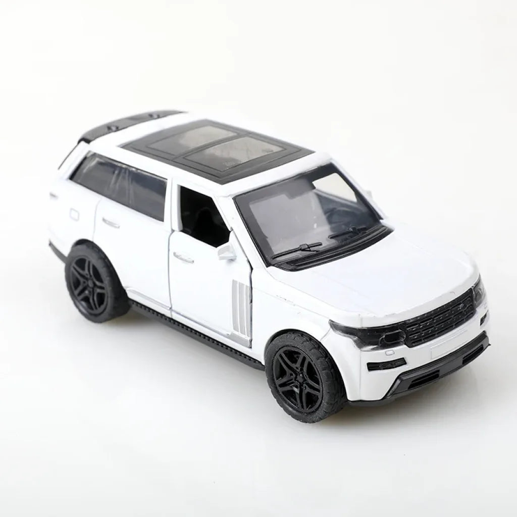 Die-cast Range Rover Replica 1/36