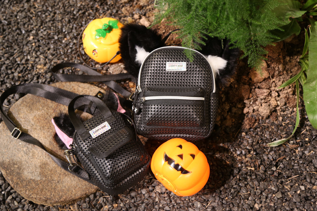 Light + Nine Mini Sling Bag Black - Light + Nine