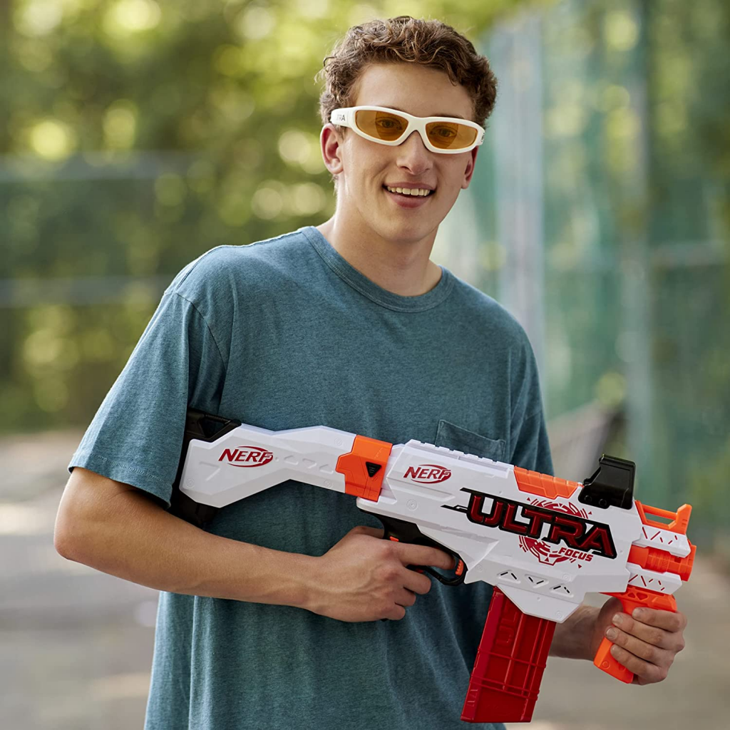 Nerf Ultra Focus Motorized Blaster (Frustration Free Packaging) Nerf