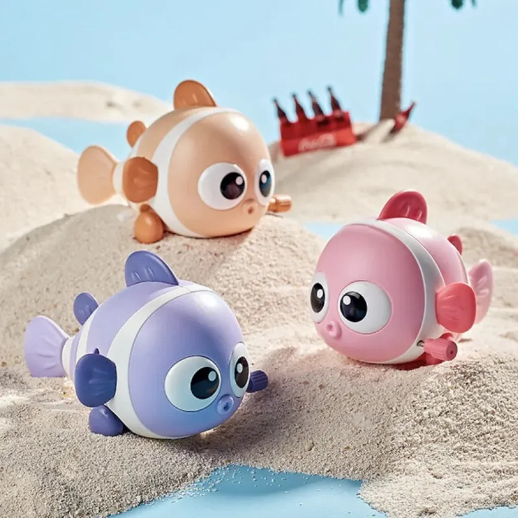 Random 2Pcs Fish Wind Up Toys