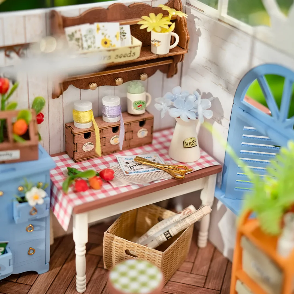Robotime Rolife Dreamy Garden House Diy Miniature Kit Dg163 Dropship