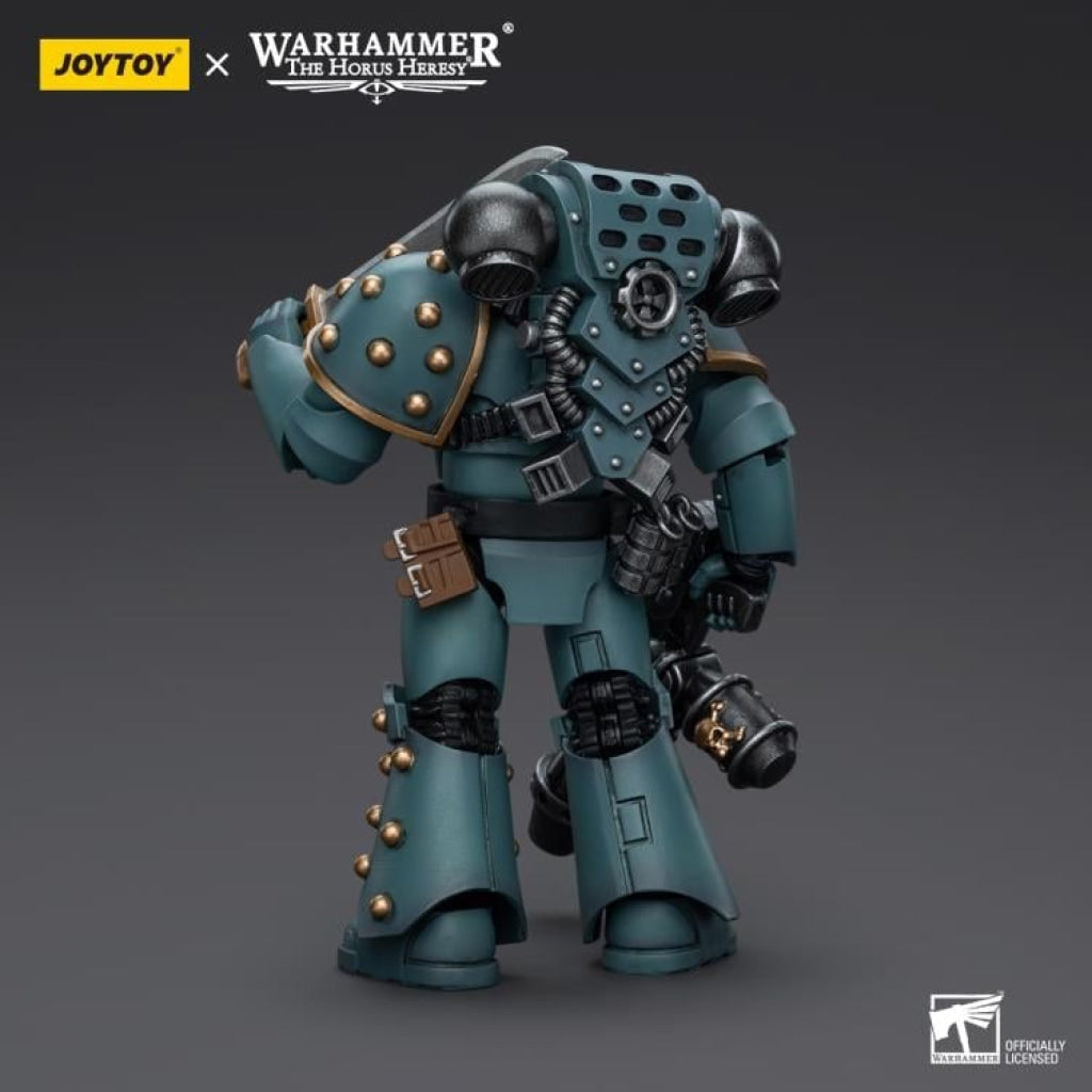 Sons Of Horus: Mkiv Tactical Squad Legionary With Flamer Jt9596 Warhammer 40K